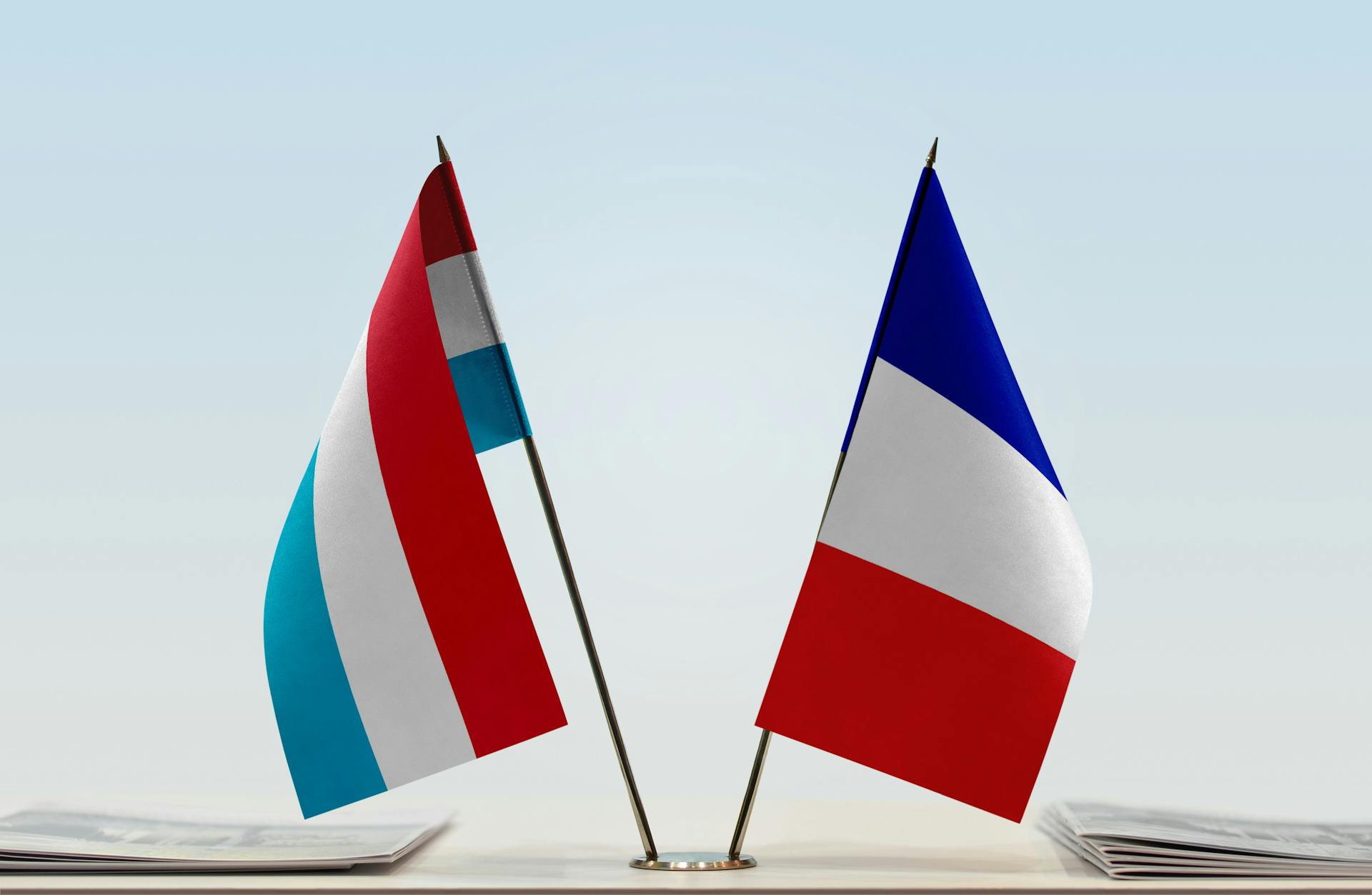 Securities & Blockchain - Luxemburg und Frankreich ermöglichen die Verwendung der Blockchain am Finanzmarkt